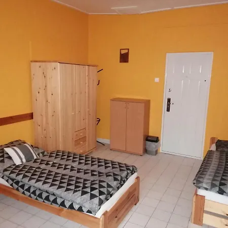Collingo Belvarosi Szallas Daire *